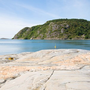 Klippor vid Rörtångens badplats